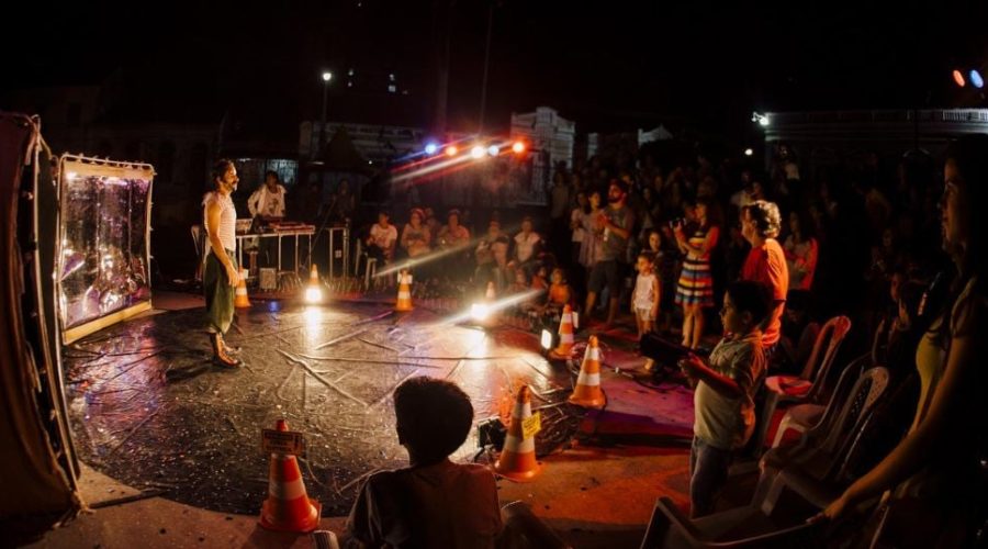 Palhaco-Pirua-desembarca-em-Feira-de-Santana-com-o-projeto-Palco-Giratorio-do-Sesc.jpg